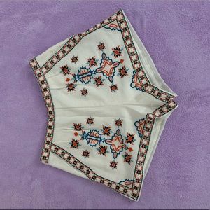 High waisted zip up shorts